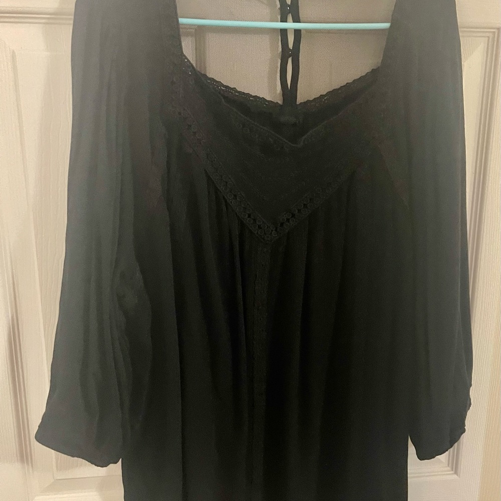 Torrid Women’s Black 3x Top Lace Mesh Crinkle 3/4 Sleeve